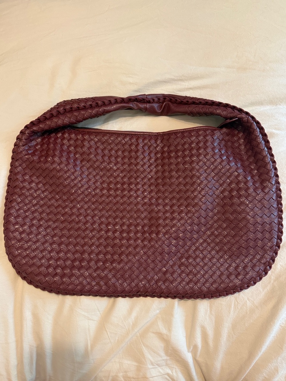Woven Shoulder Bag in Burgundy